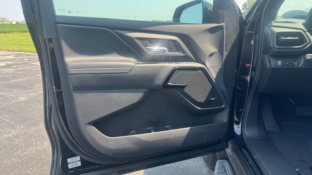 2025 Chevrolet Silverado EV LT - Extended Range