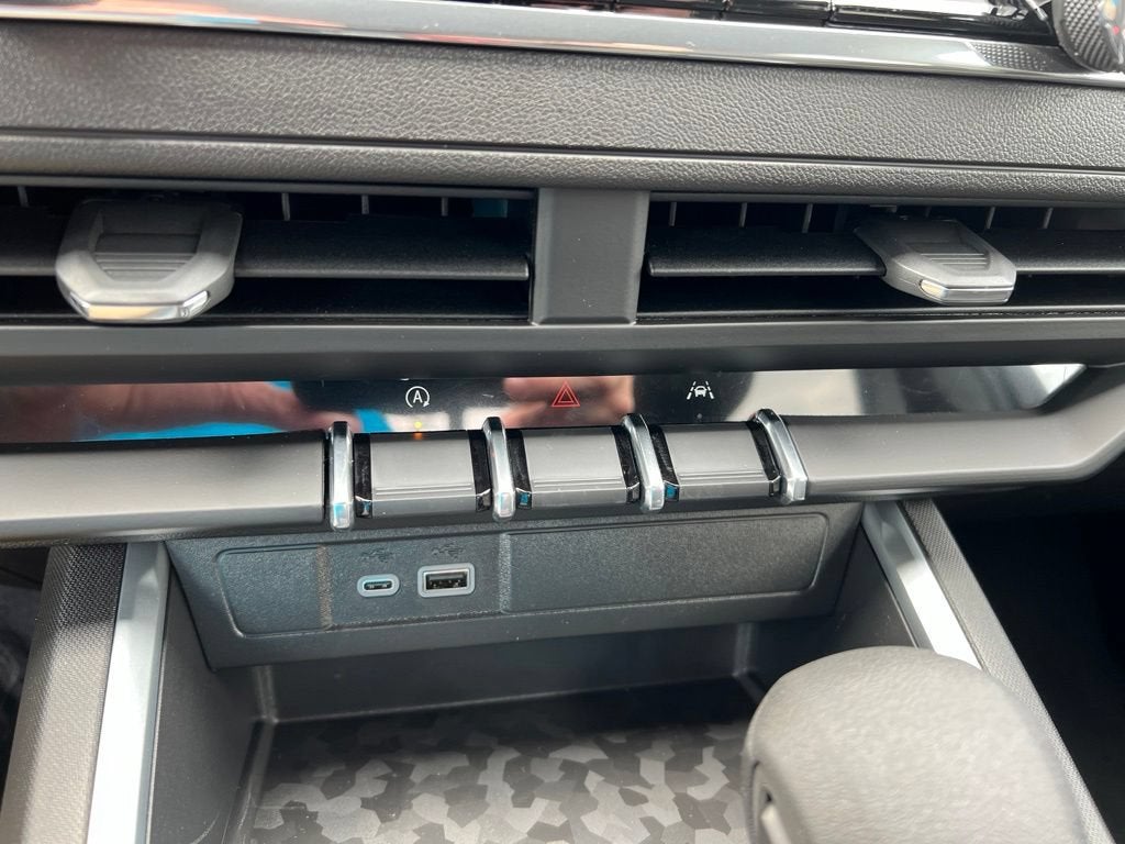 2026 Chevrolet Colorado Work Truck - Photo 16