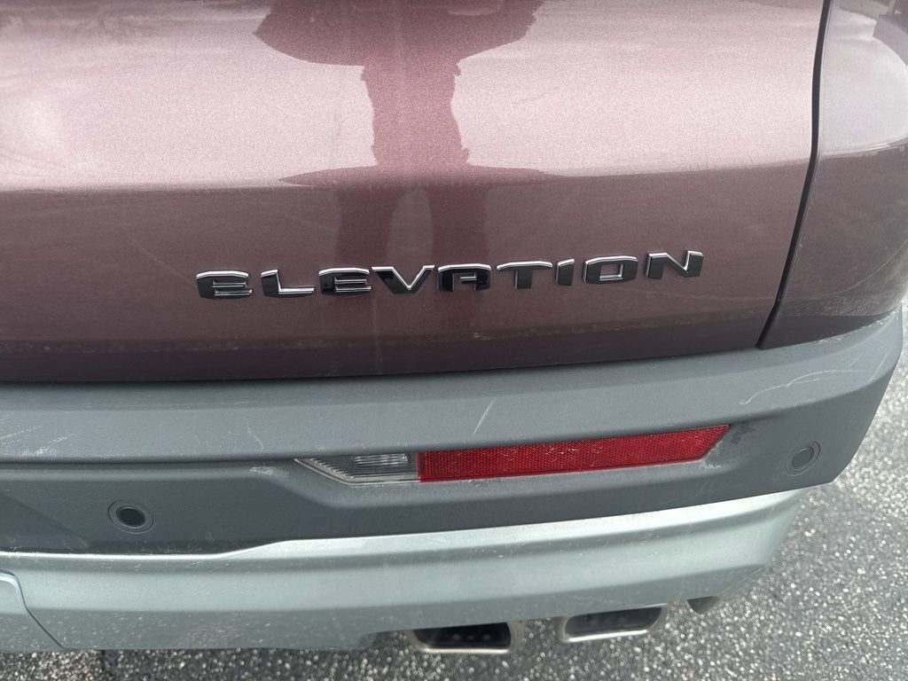 2024 GMC Acadia Elevation