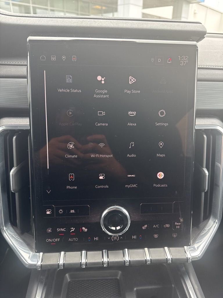 2024 GMC Acadia Elevation