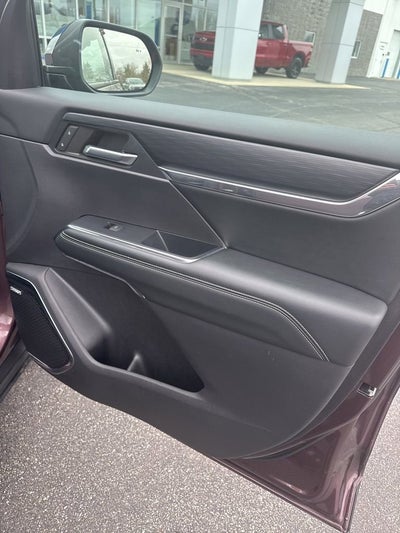 2024 GMC Acadia Elevation