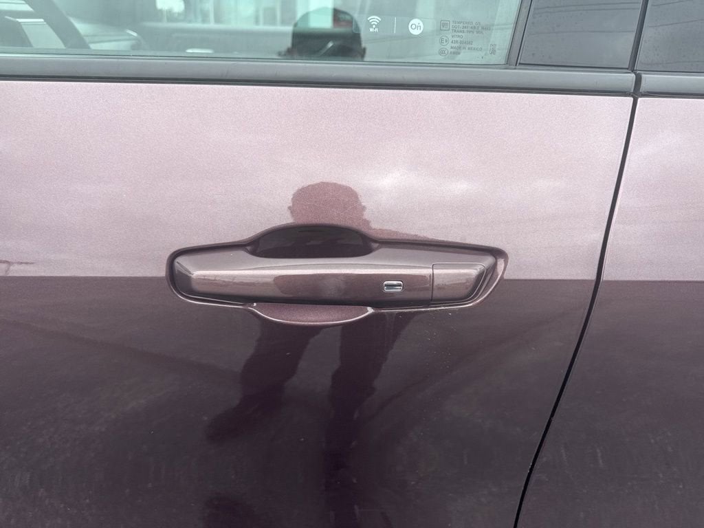 2024 GMC Acadia Elevation