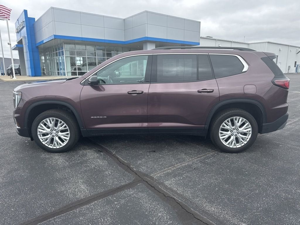 2024 GMC Acadia Elevation