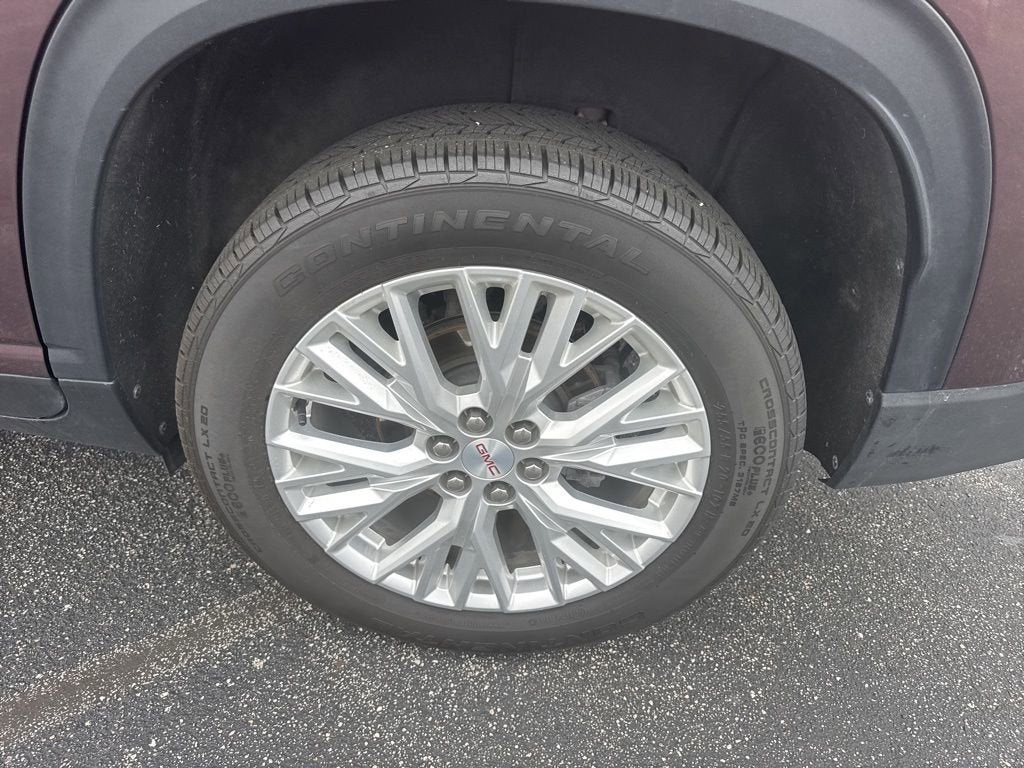 2024 GMC Acadia Elevation