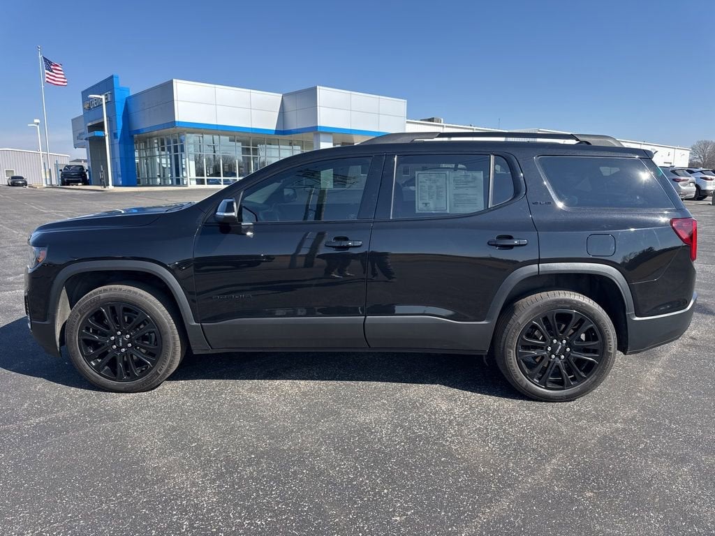 2023 GMC Acadia SLE
