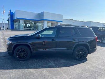 2023 GMC Acadia SLT