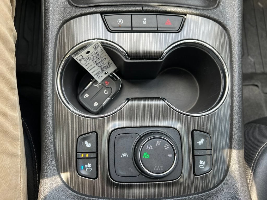 2023 GMC Acadia SLT