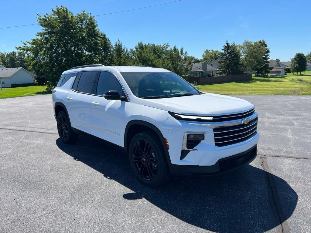2027 Chevrolet Traverse LT