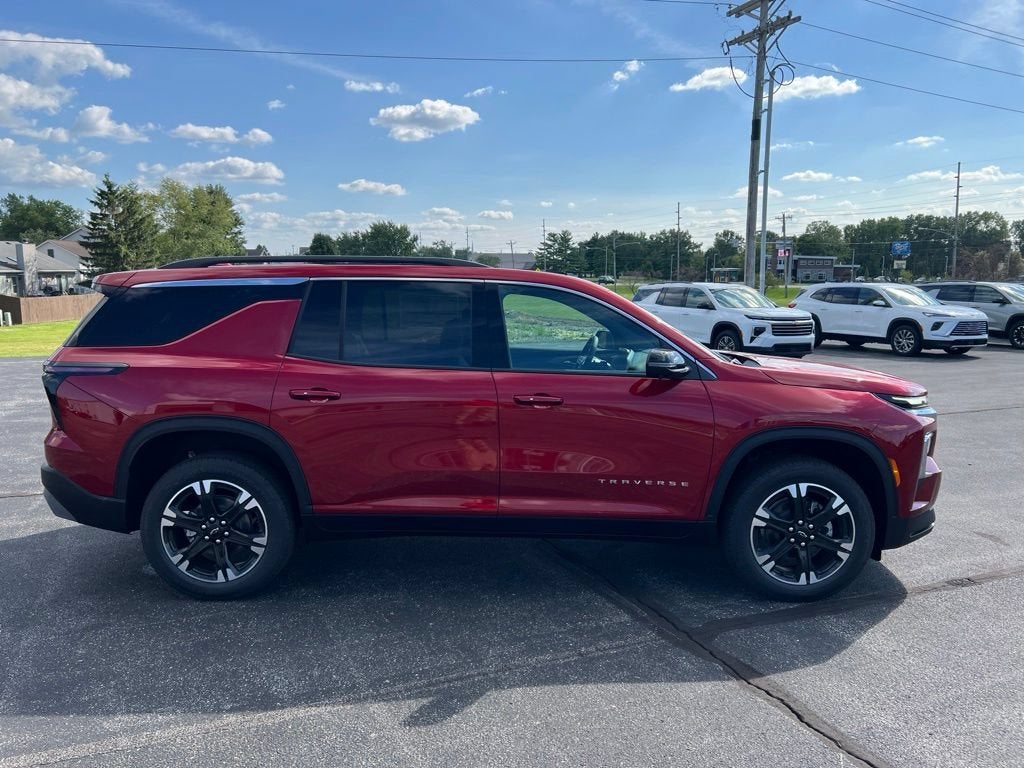 2027 Chevrolet Traverse LT