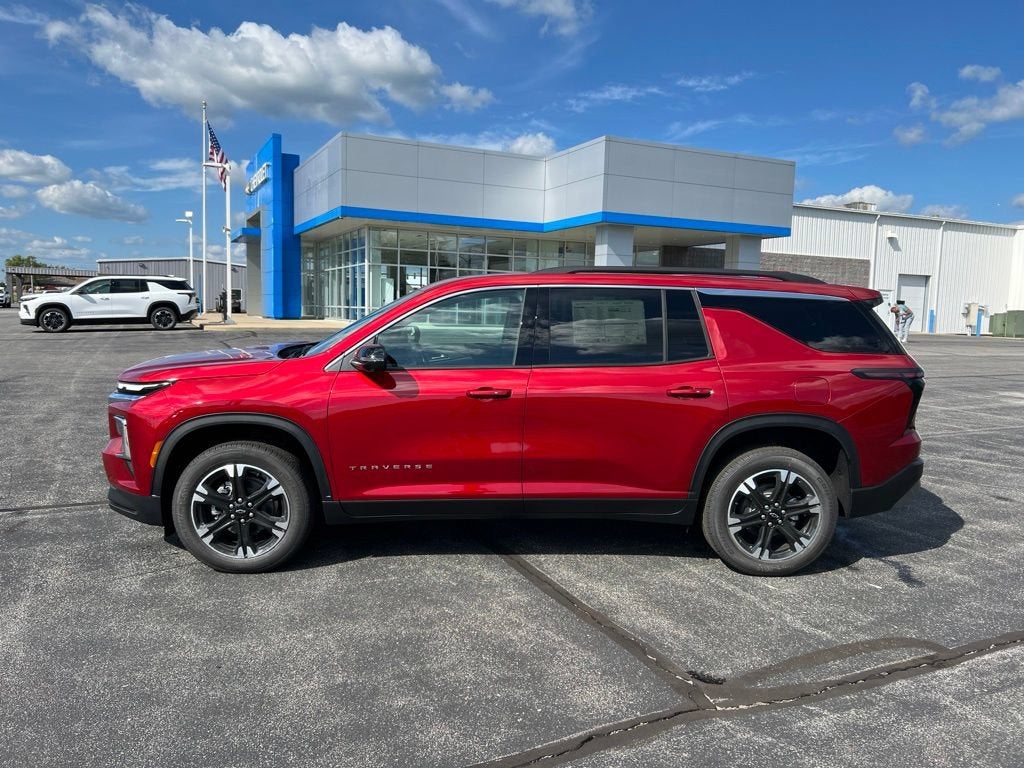 2027 Chevrolet Traverse LT