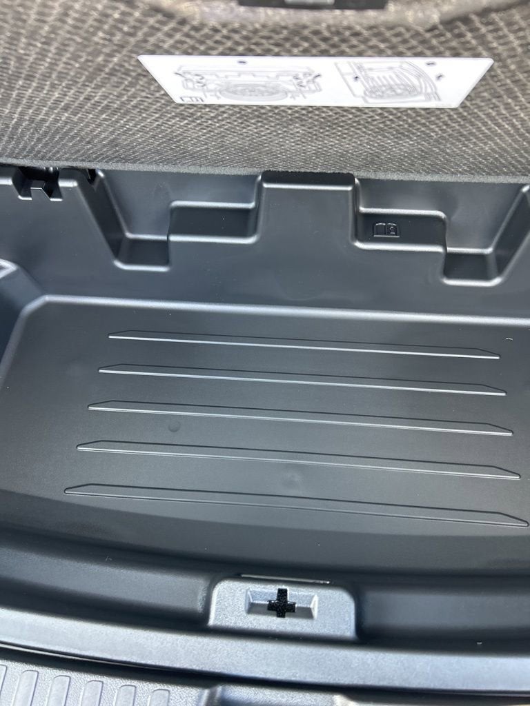 2026 Chevrolet Traverse LT - Photo 14