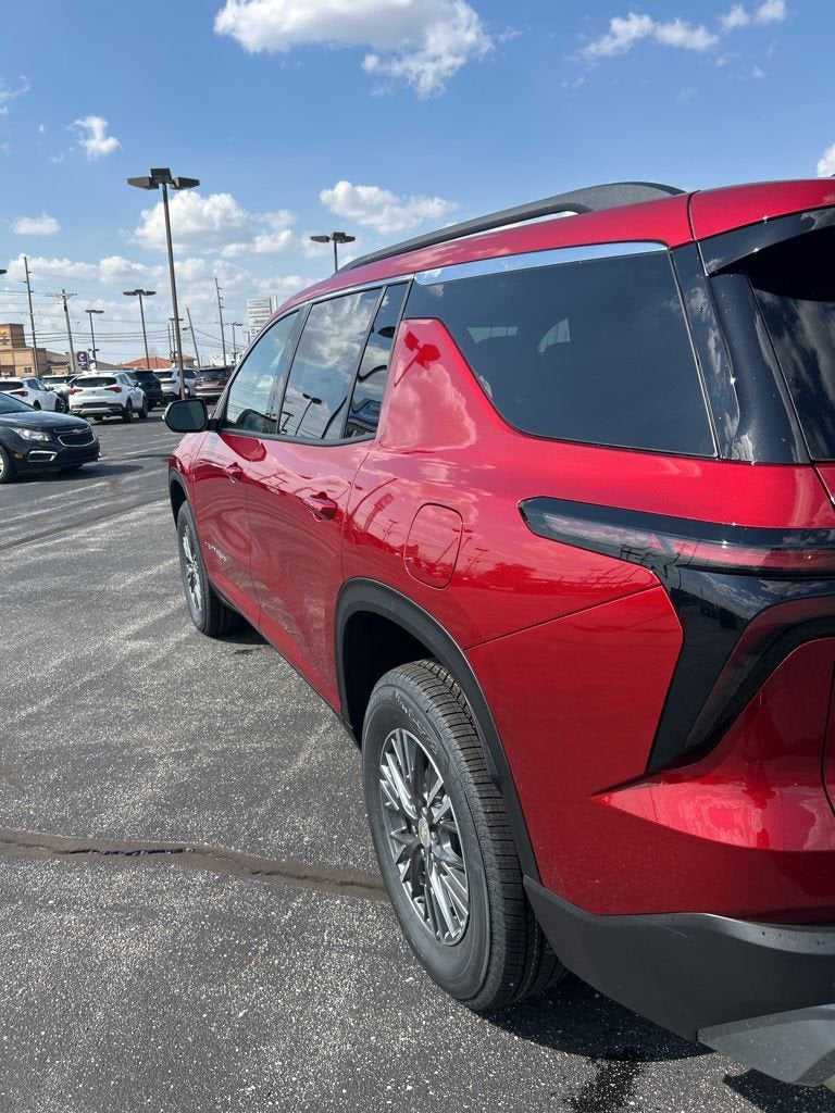 2026 Chevrolet Traverse LT - Photo 9
