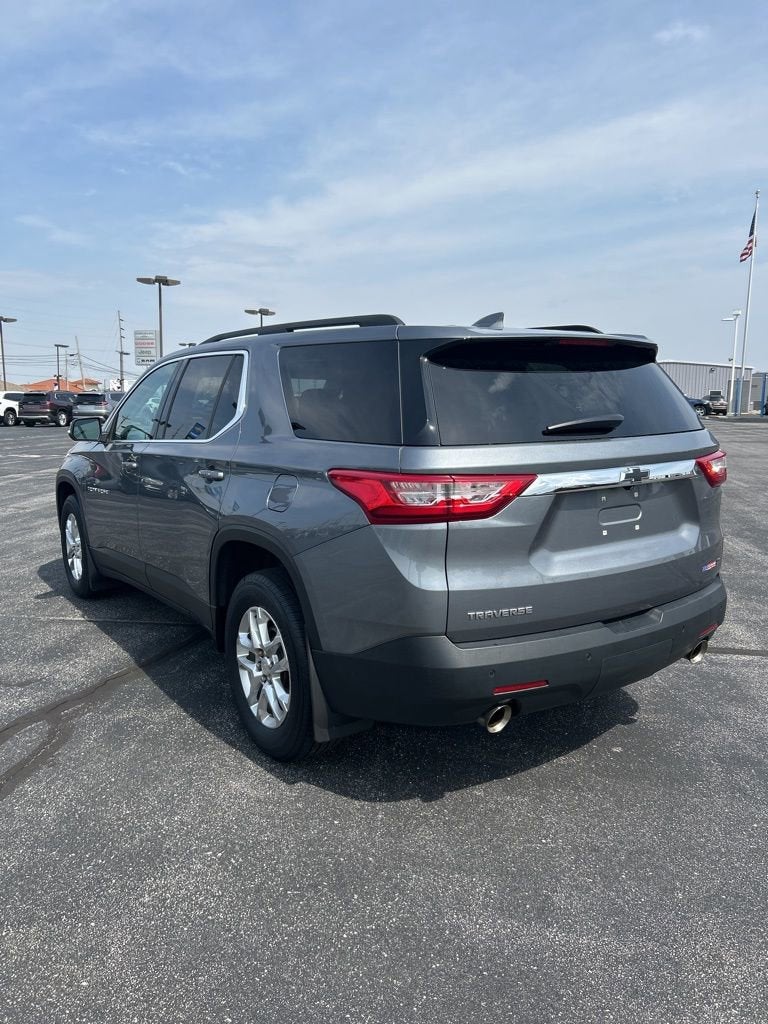 2021 Chevrolet Traverse LT Cloth