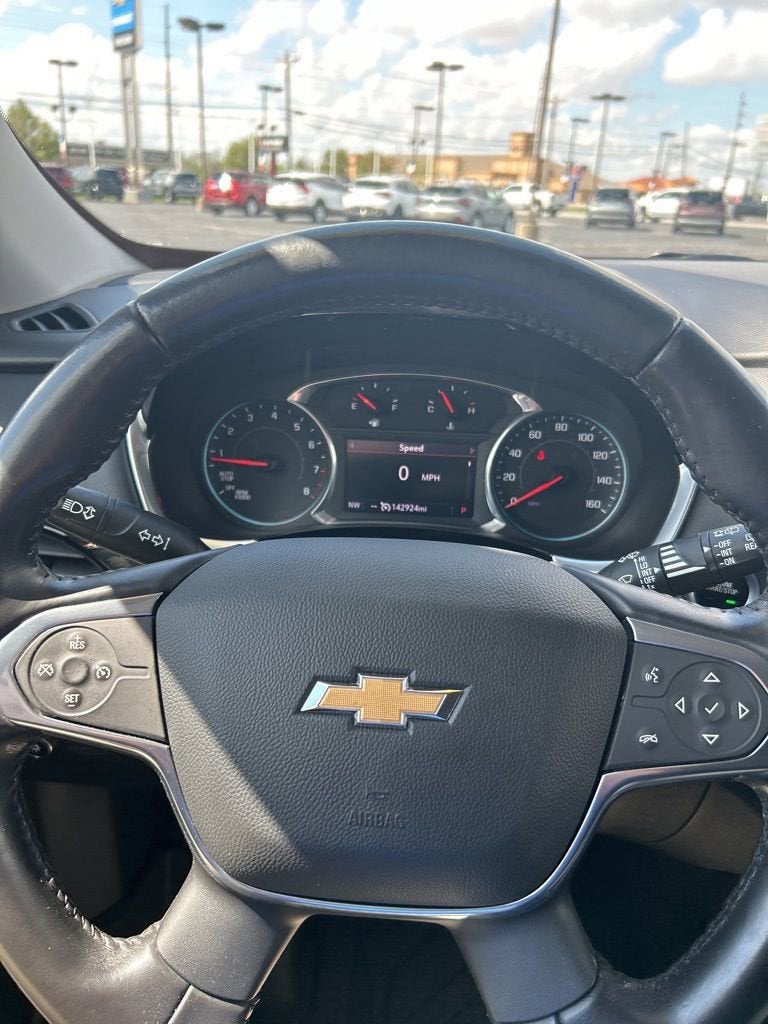 2020 Chevrolet Traverse LT Cloth