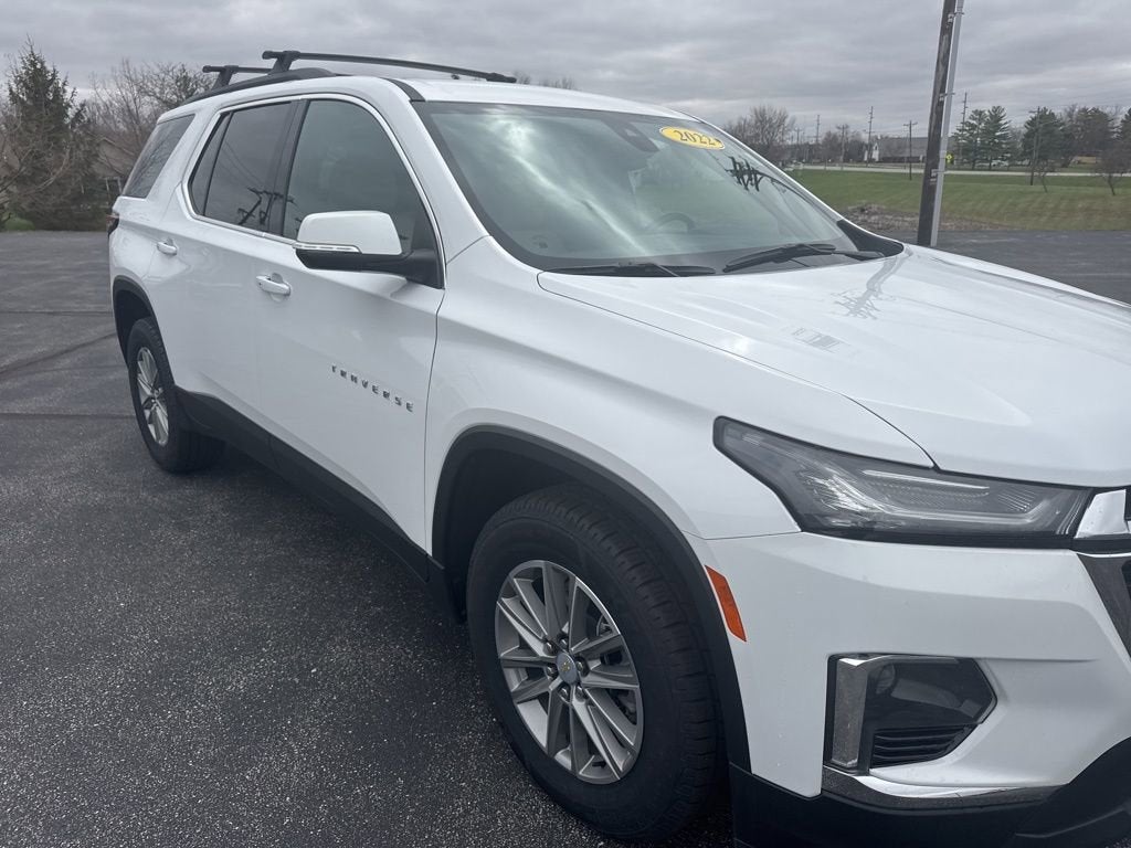 2022 Chevrolet Traverse LT Leather