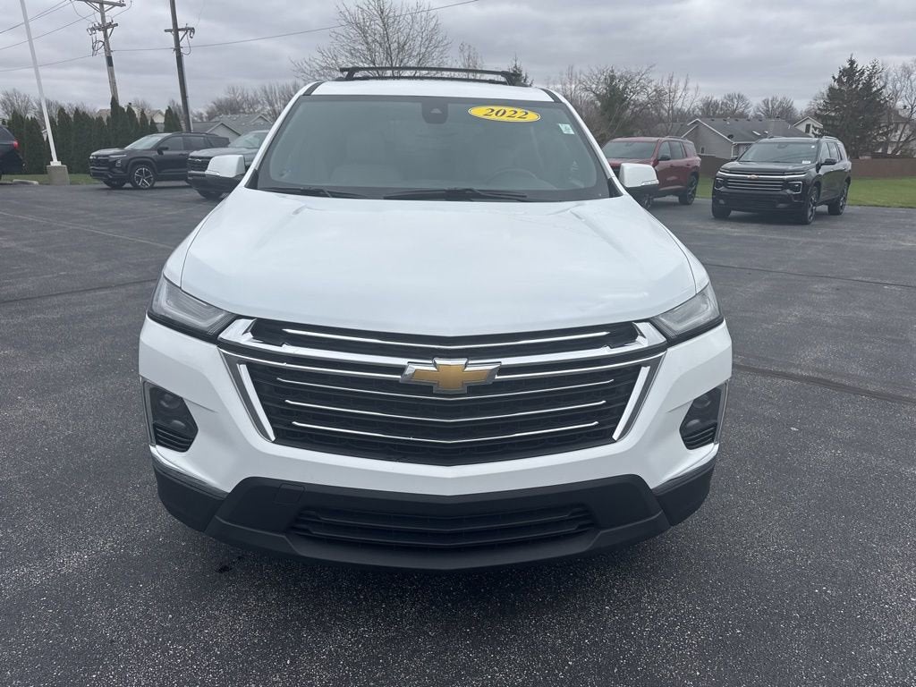 2022 Chevrolet Traverse LT Leather