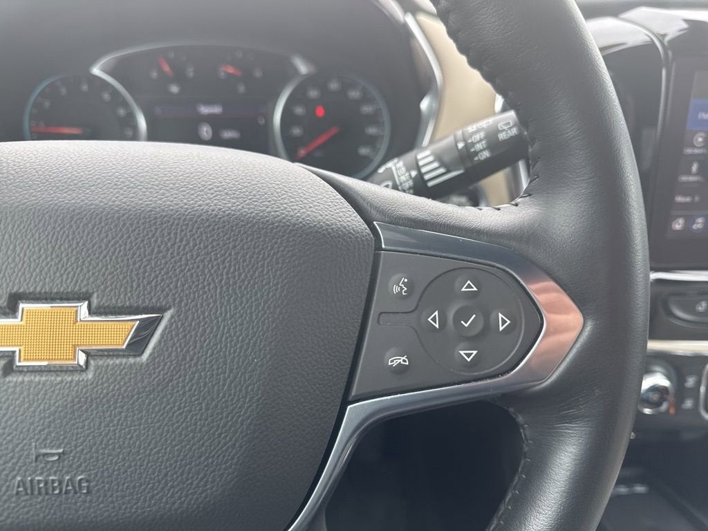 2022 Chevrolet Traverse LT Leather