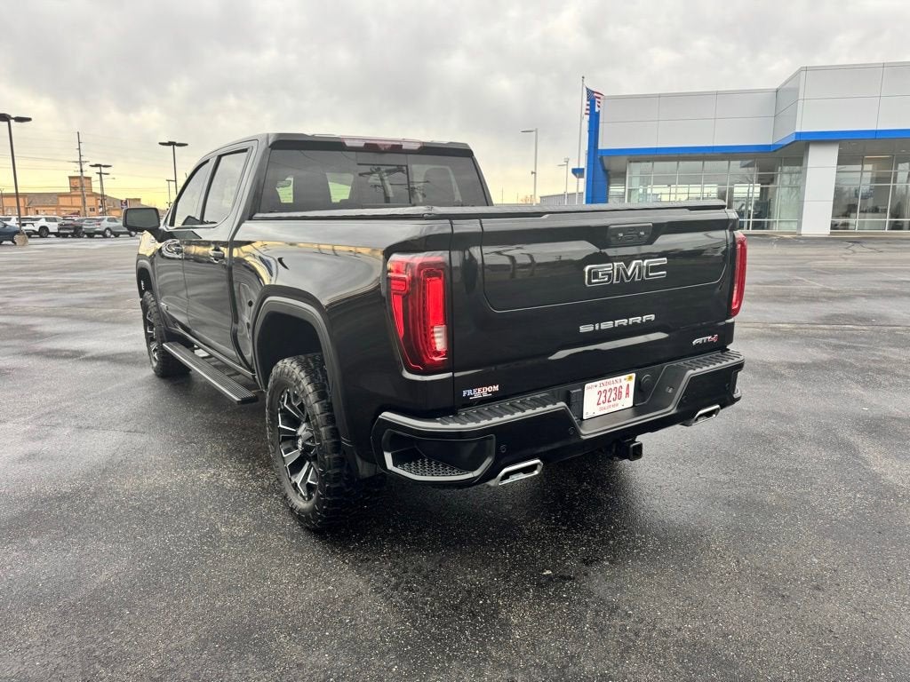 2022 GMC Sierra 1500 AT4