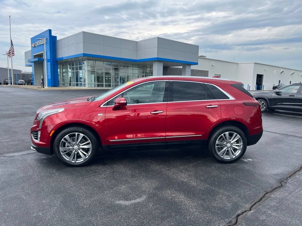 2026 Cadillac XT5 Premium Luxury