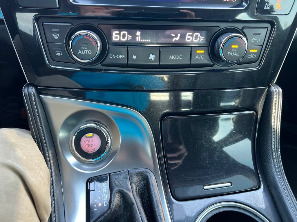 2020 Nissan Maxima SV