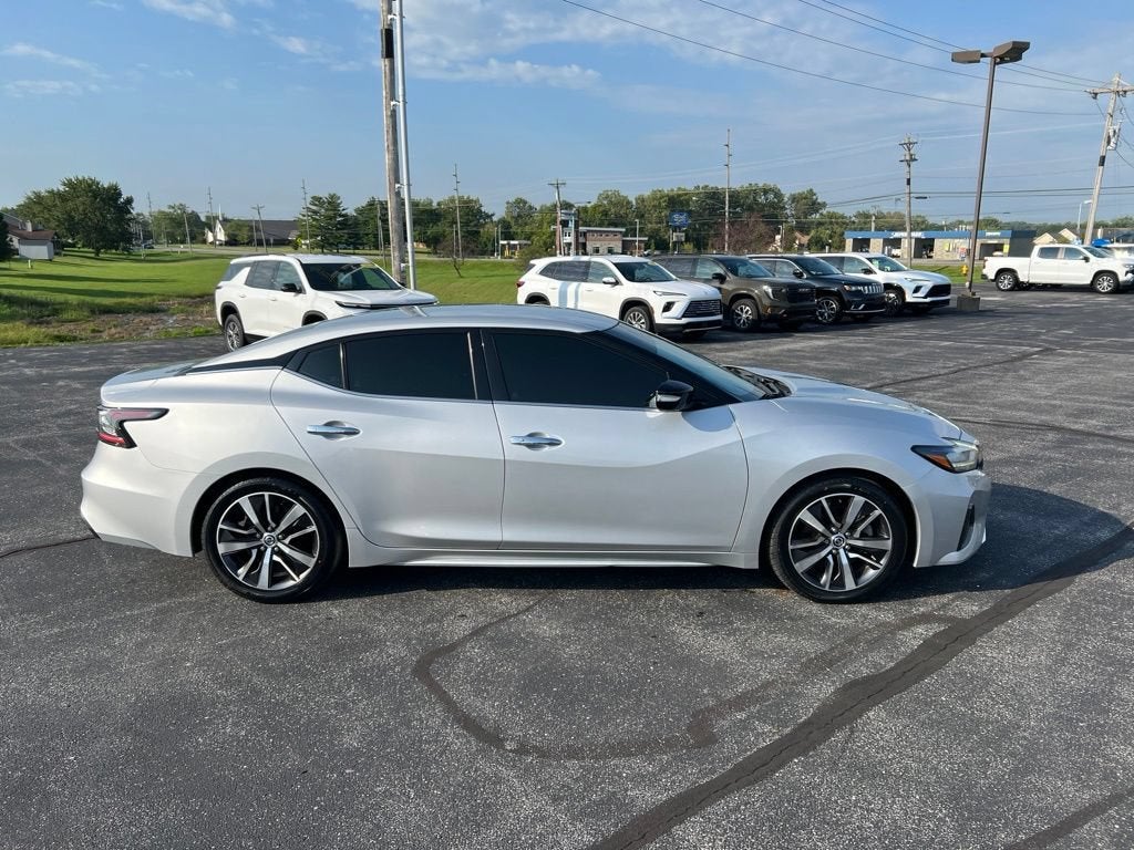2020 Nissan Maxima SV