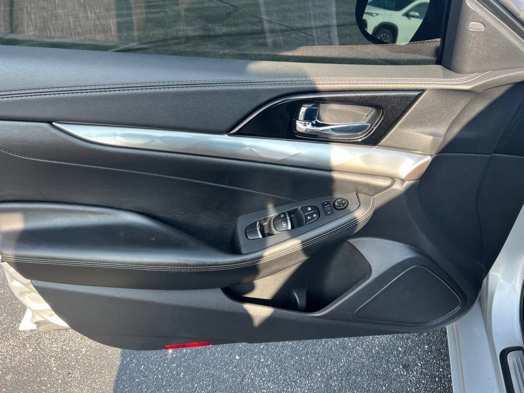 2020 Nissan Maxima SV