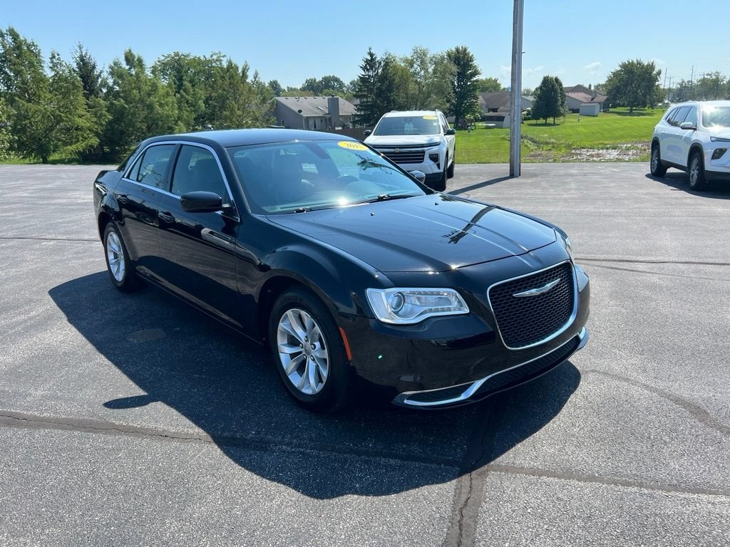2015 Chrysler 300 Limited