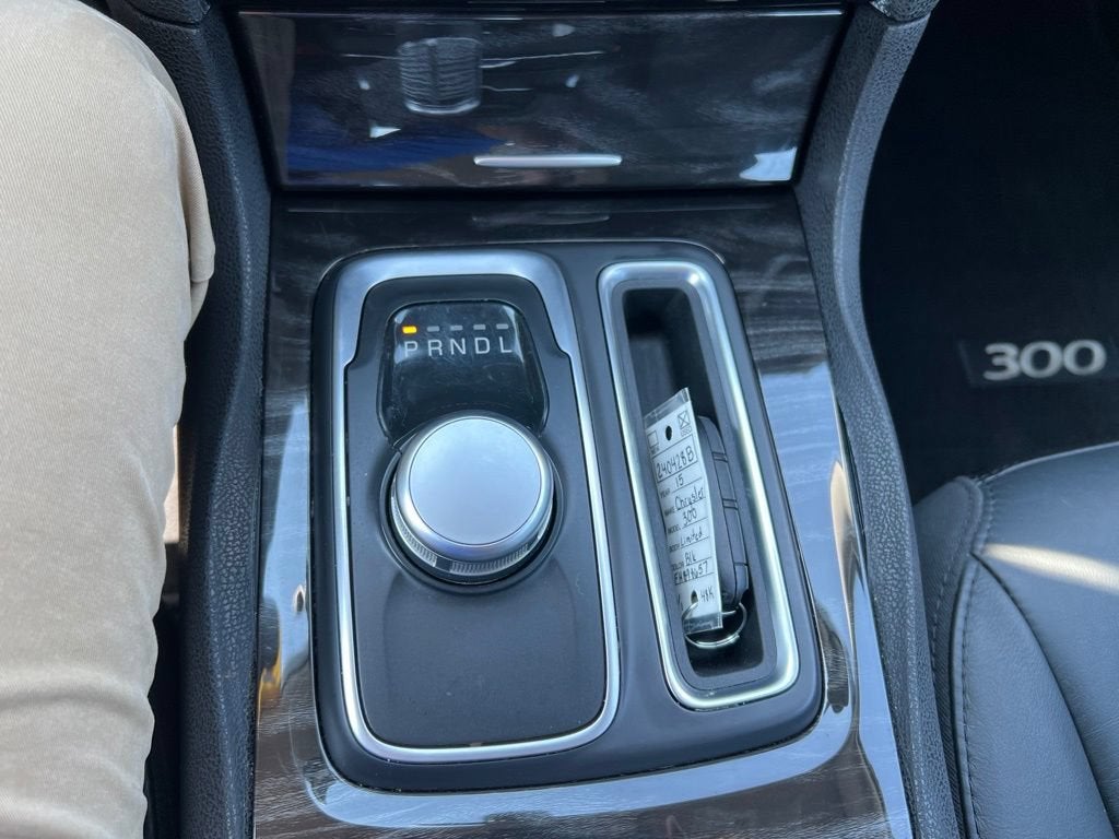 2015 Chrysler 300 Limited