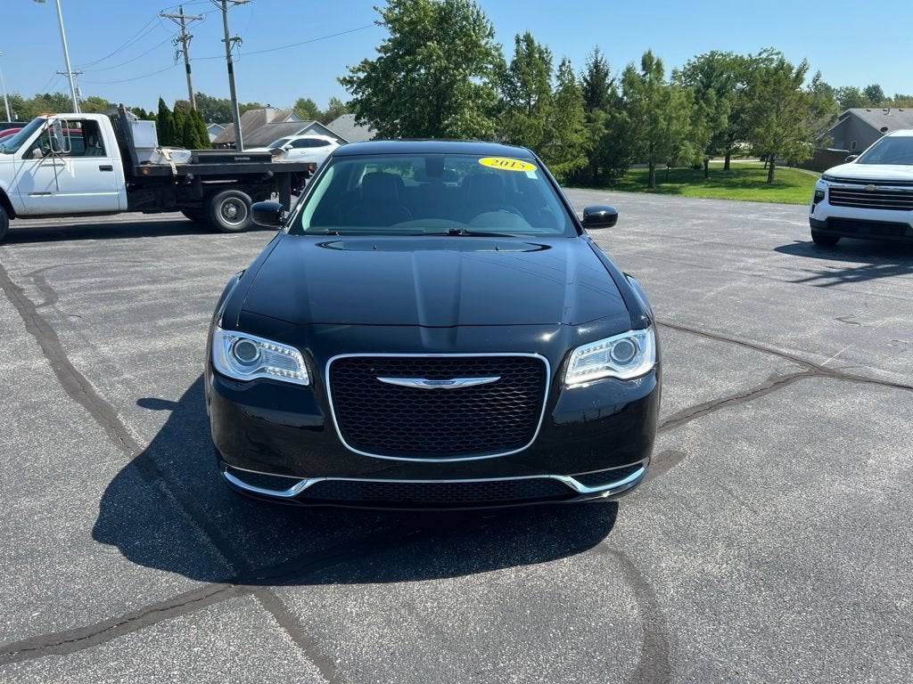2015 Chrysler 300 Limited
