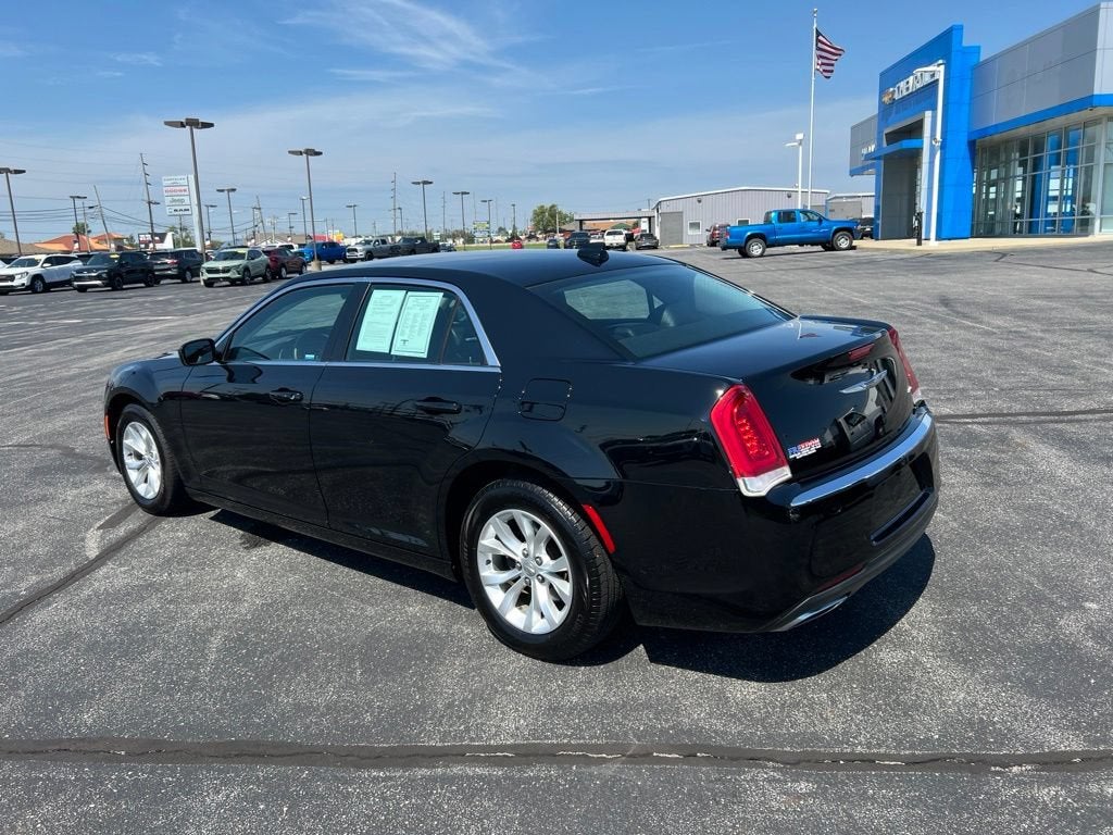 2015 Chrysler 300 Limited