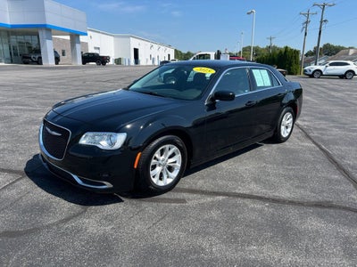 2015 Chrysler 300 Limited