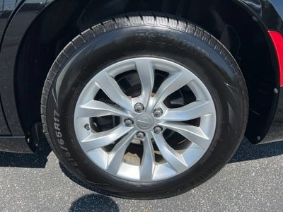 2015 Chrysler 300 Limited