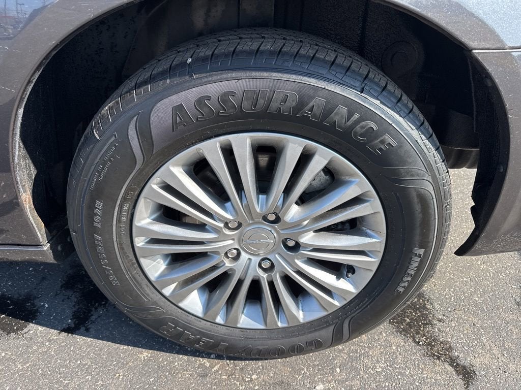 2016 Chrysler Town & Country Touring-L