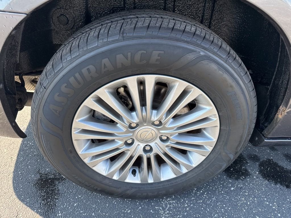 2016 Chrysler Town & Country Touring-L