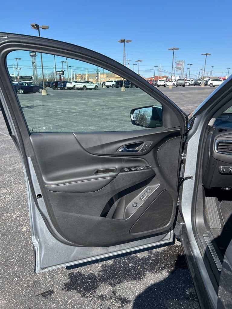 2023 Chevrolet Equinox Premier