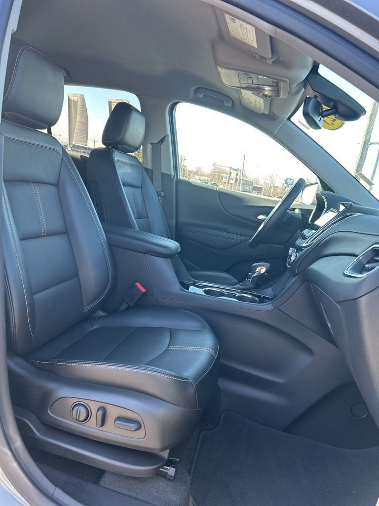 2023 Chevrolet Equinox Premier