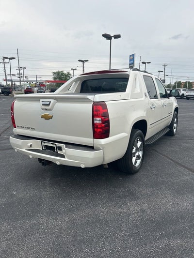 2013 Chevrolet Avalanche LTZ