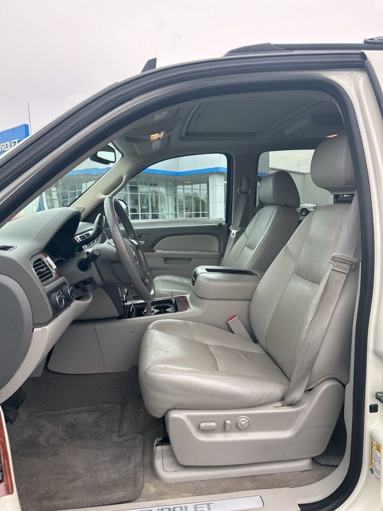 2013 Chevrolet Avalanche LTZ