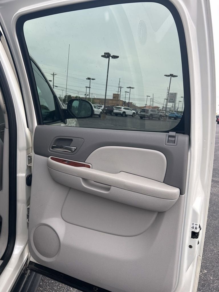 2013 Chevrolet Avalanche LTZ
