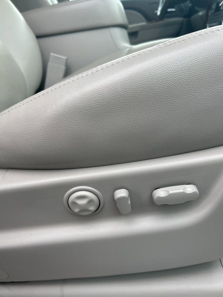 2013 Chevrolet Avalanche LTZ