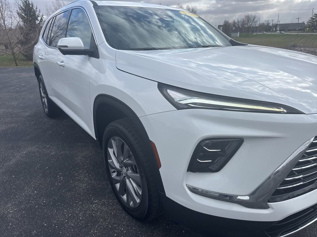 2025 Buick Enclave Preferred