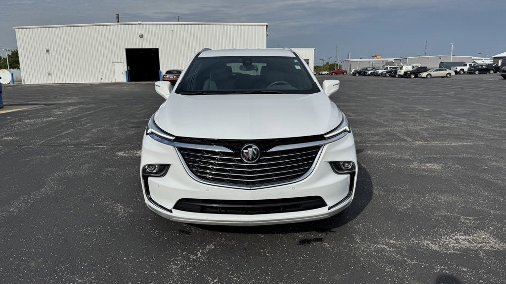 2024 Buick Enclave Essence