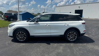 2022 Lincoln Corsair Standard