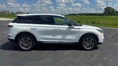 2022 Lincoln Corsair Standard