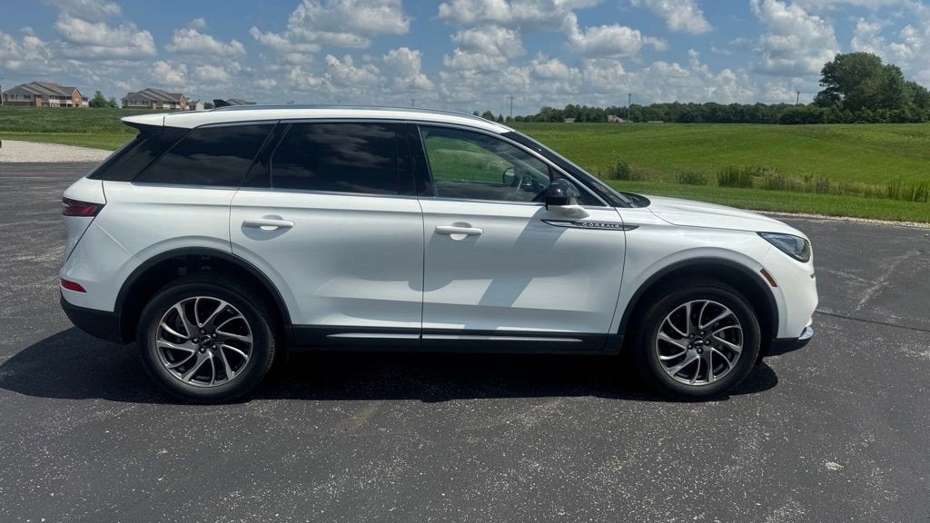 2022 Lincoln Corsair Standard