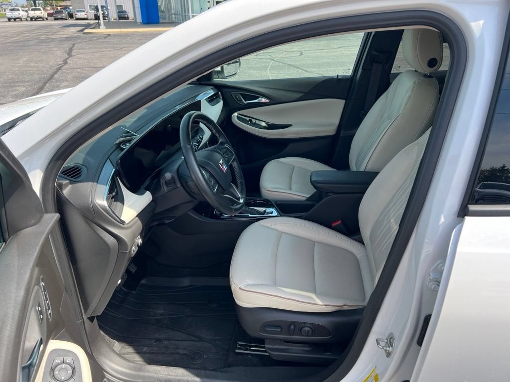 2025 Buick Encore GX Avenir