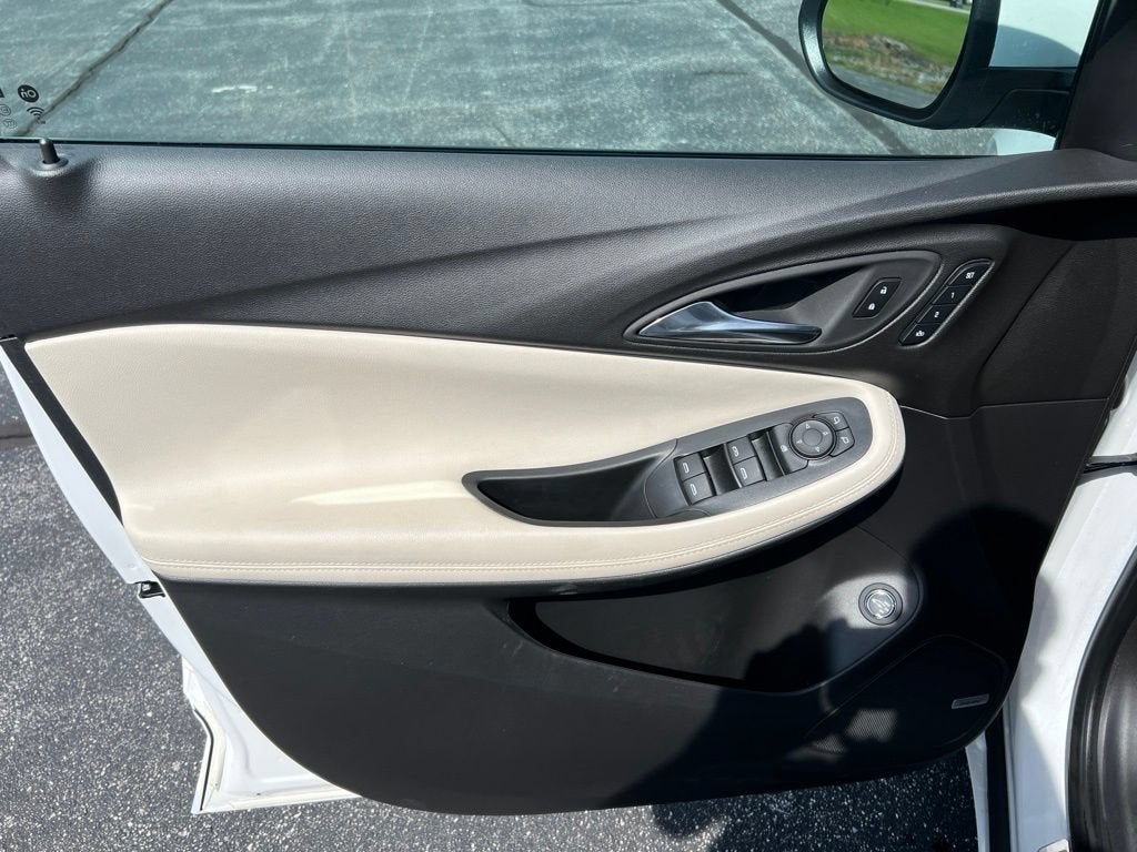2025 Buick Encore GX Avenir
