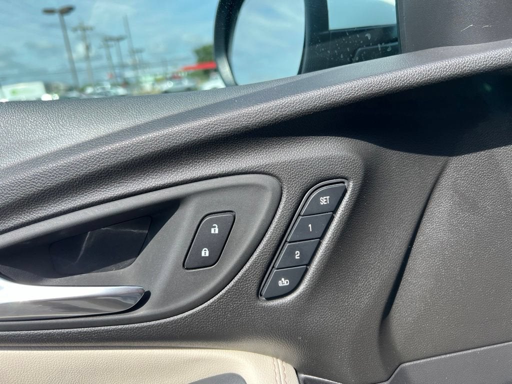 2025 Buick Encore GX Avenir
