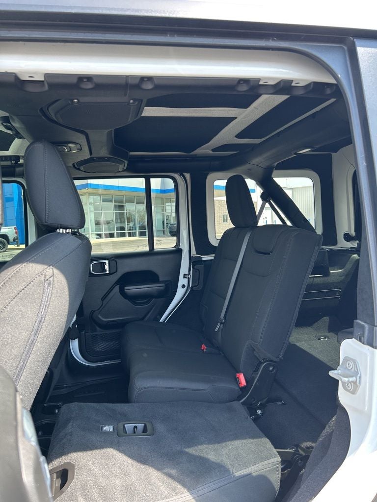 2021 Jeep Wrangler Unlimited Willys