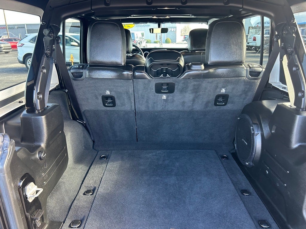 2022 Jeep Wrangler Unlimited Sahara Altitude